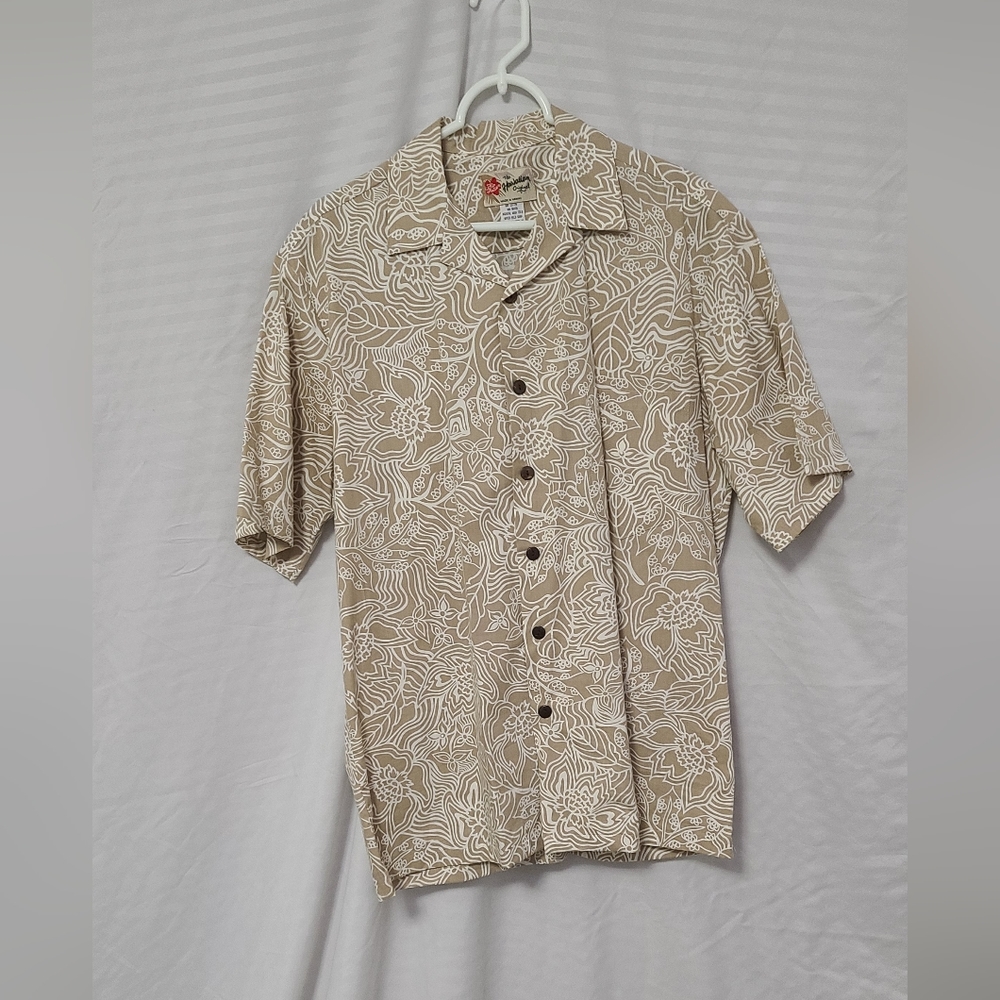 Hilo Hatties Men's Hawaiian Short Sleeve Button Up